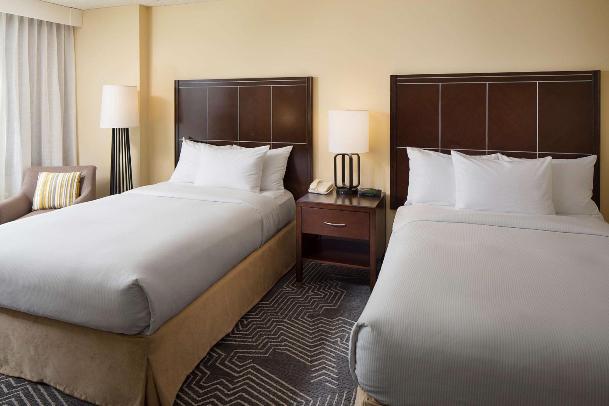 Doubletree By Hilton Los Angeles/Commerce Esterno foto