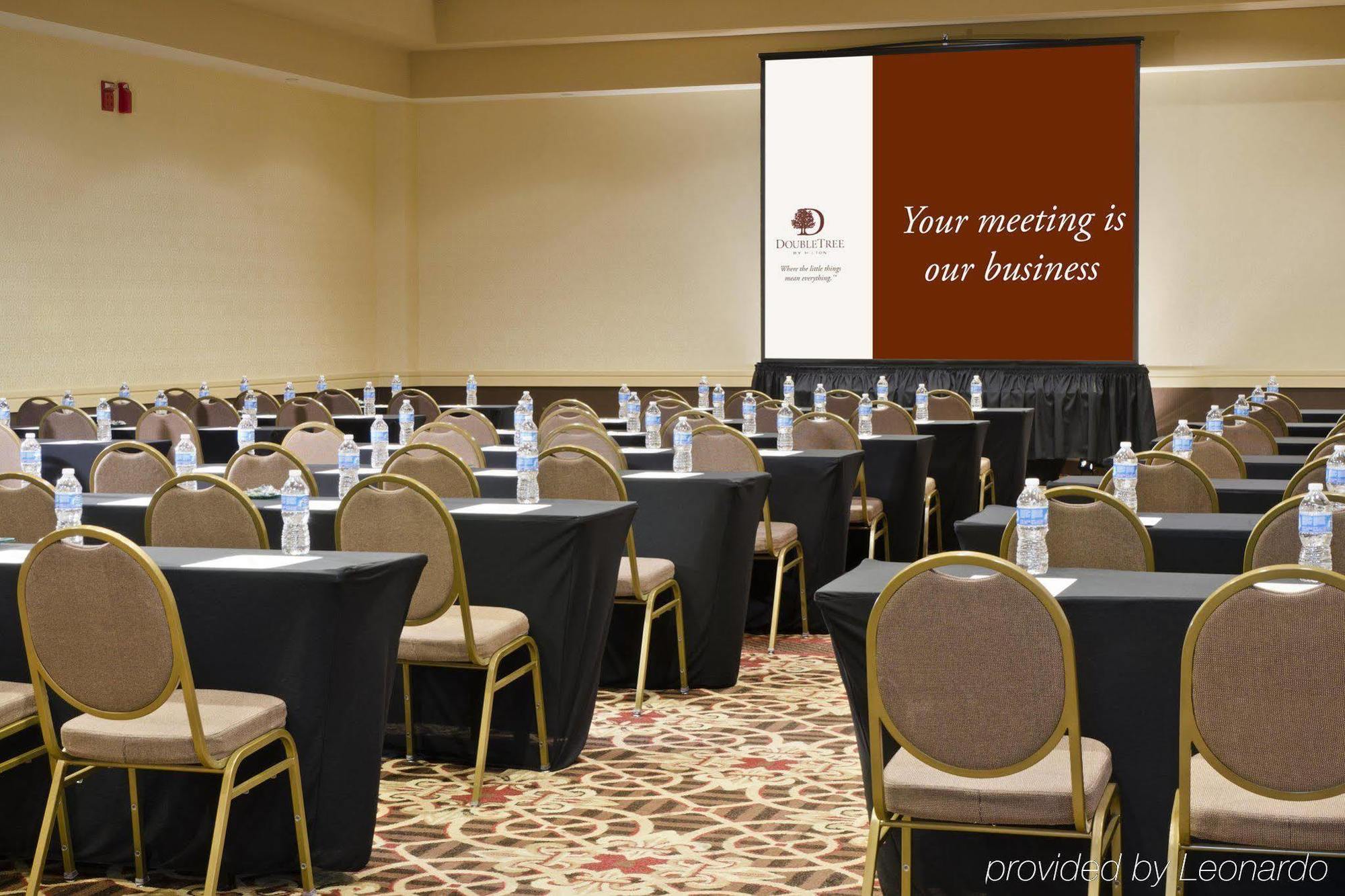 Doubletree By Hilton Los Angeles/Commerce Esterno foto